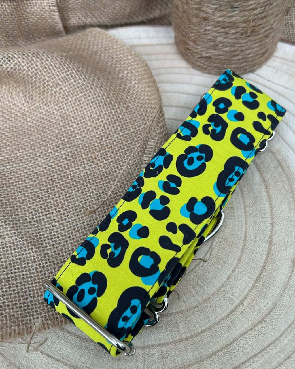 Collar Leopardo amarillo