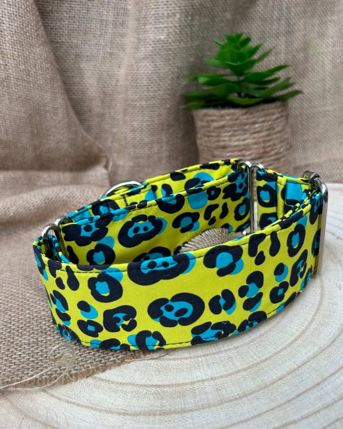 Collar Leopardo amarillo para perros