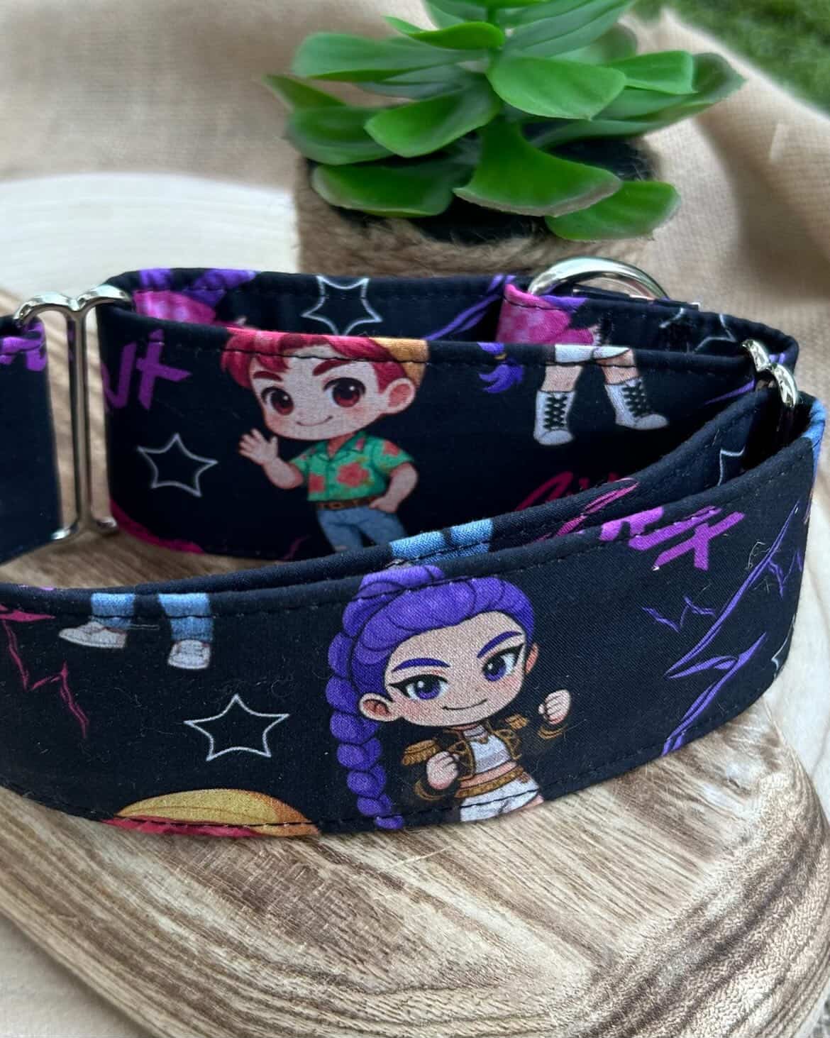 Collar Guerreras K-Pop para perros