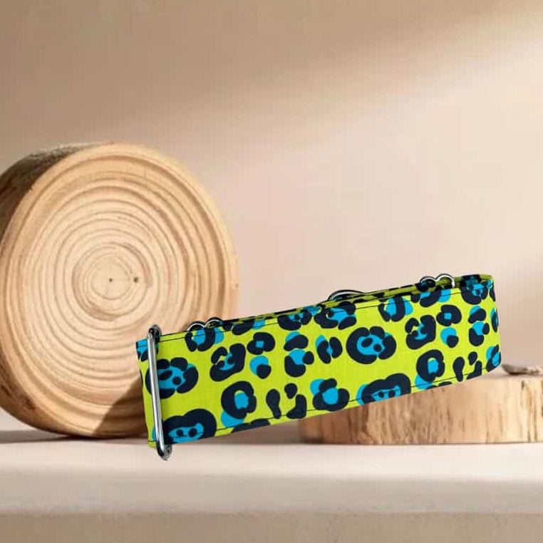 Collar Leopardo amarillo para perros hecho a mano